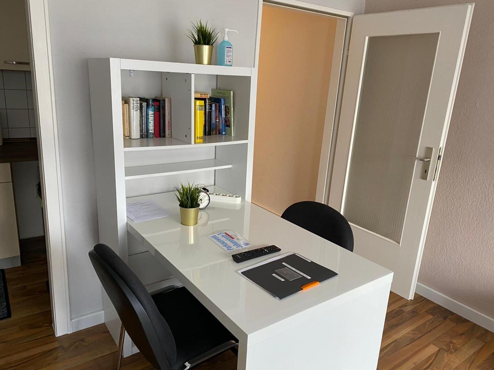 1,5-Zimmer Apartment Mit Balkon Am Hauptbahnhof Neumünster Extérieur photo